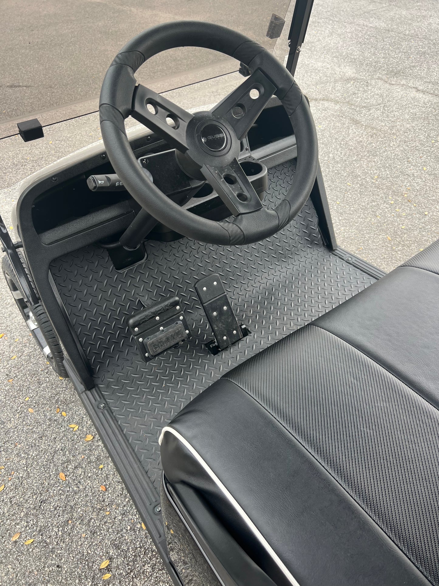 Black EZGO TXT 2018